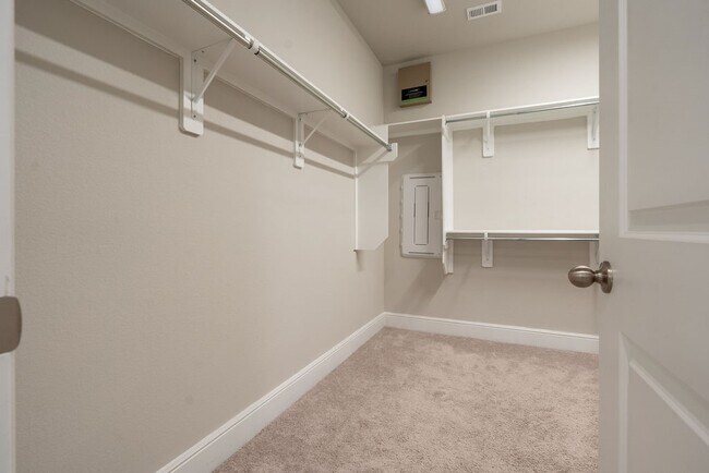 Building Photo - 27479 Vivace Dr