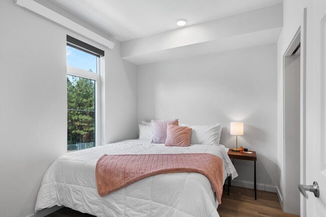 Interior Photo - The Flats on Hastings