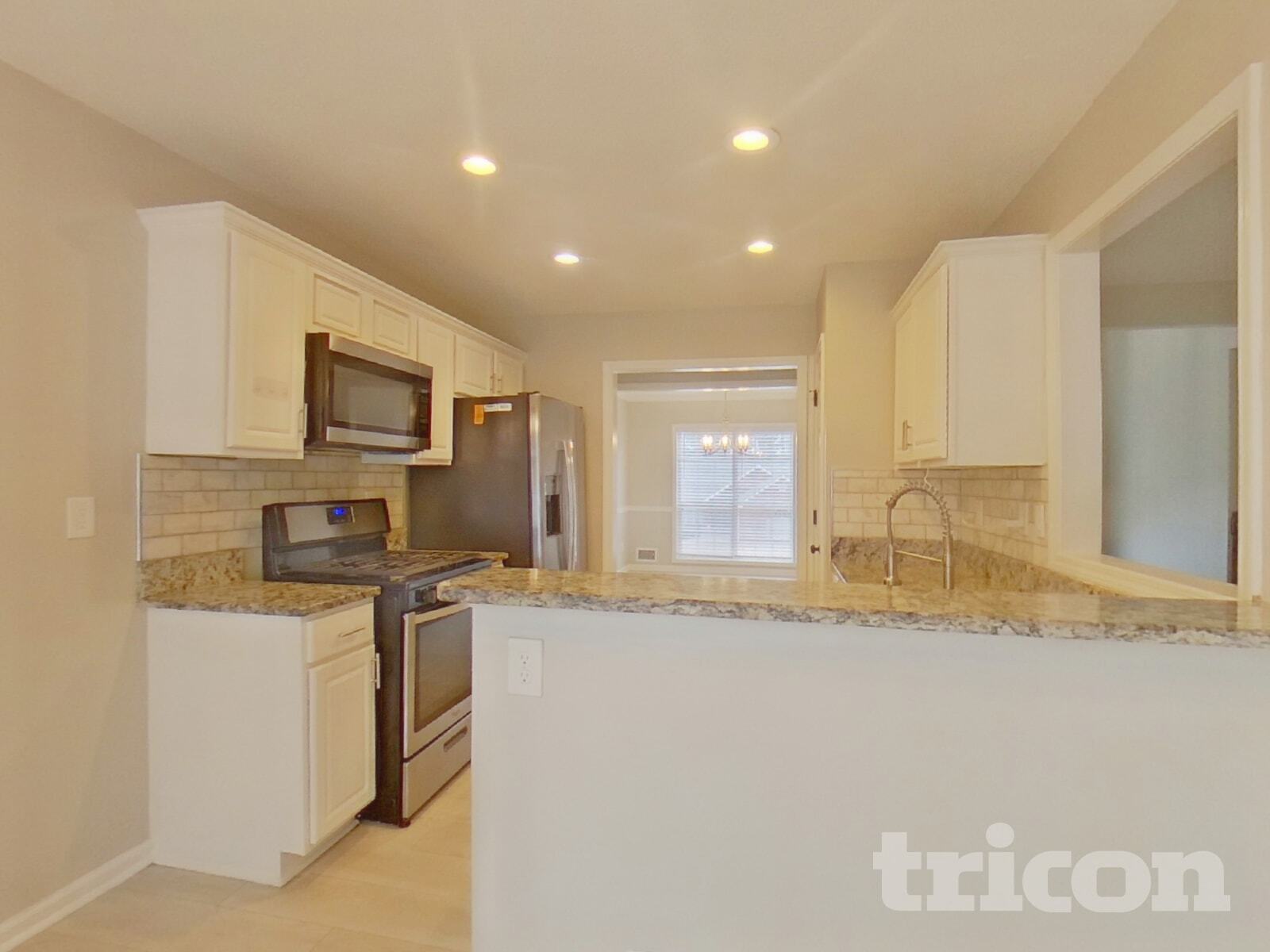 Building Photo - 222 Sawgrass Way