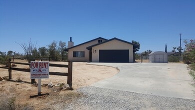 Building Photo - 3906 Balsa Ave