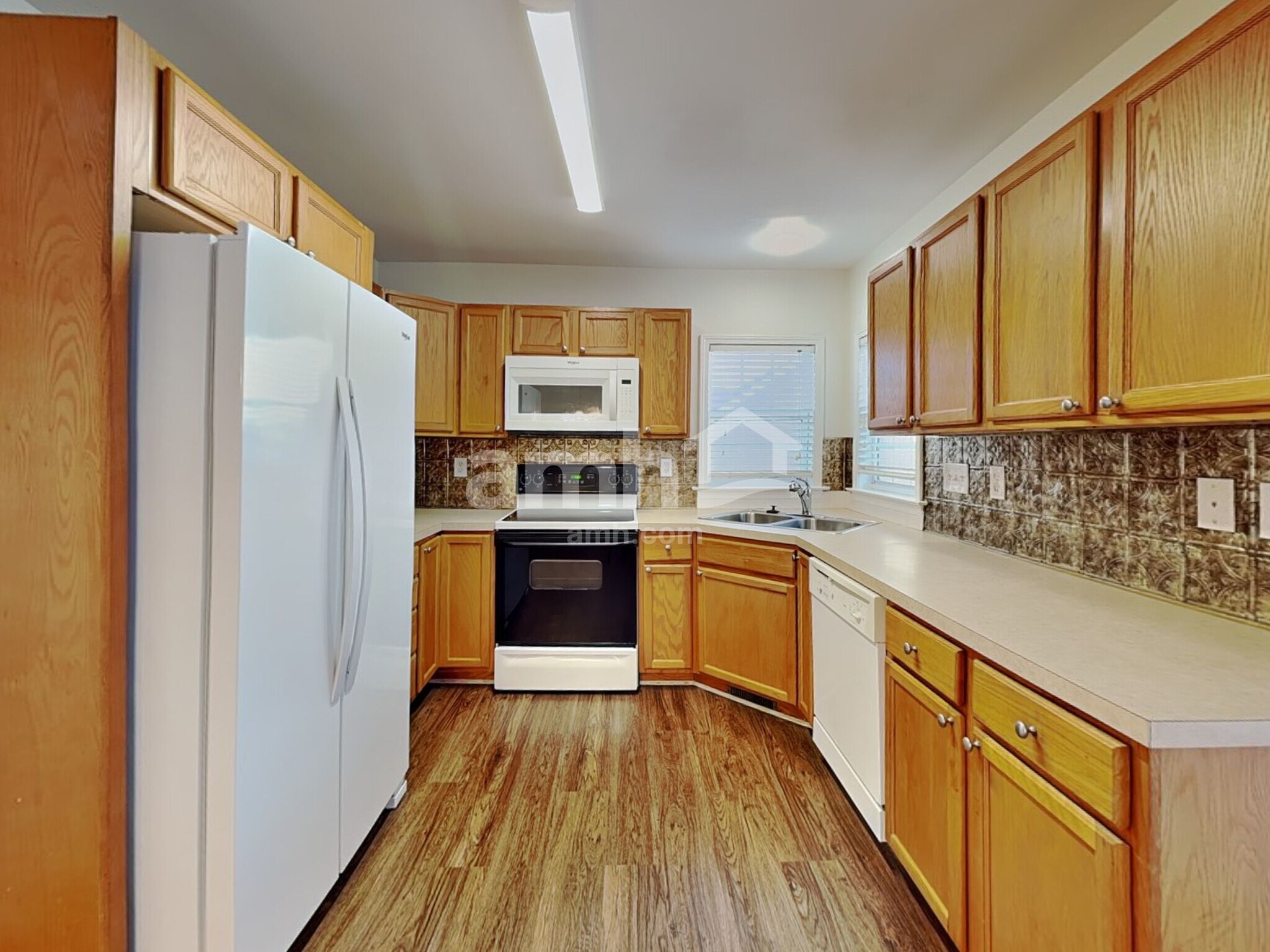 Building Photo - 2405 Joshua Ln