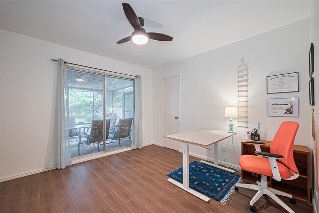 Building Photo - 4304 Sherwood Ln