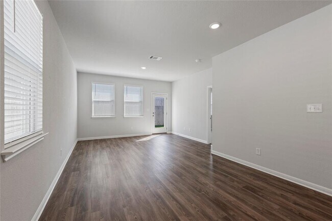 Building Photo - 1212 Wild Leaf Wy