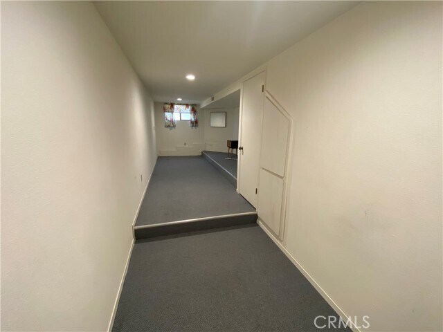 Building Photo - 19232 N Shore Ct