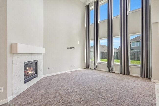 Building Photo - 2641 Summer Indigo Trl