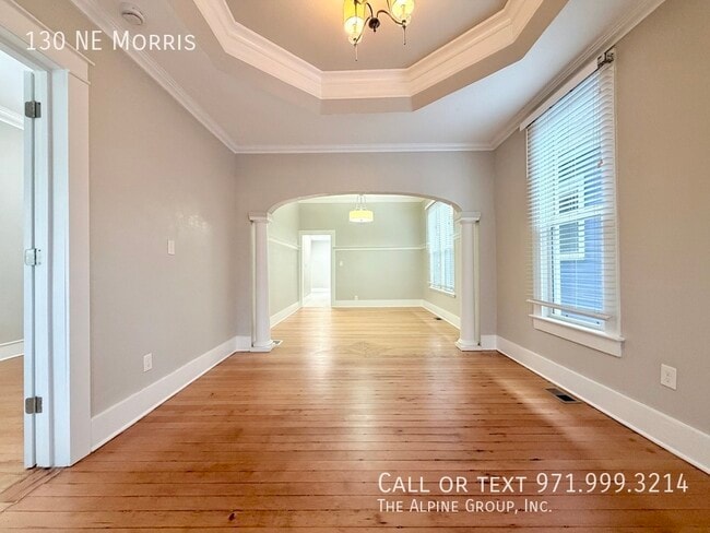 Building Photo - 130 NE Morris-