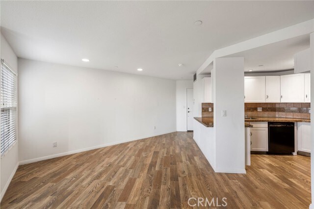 Building Photo - 1056 Calle Del Cerro