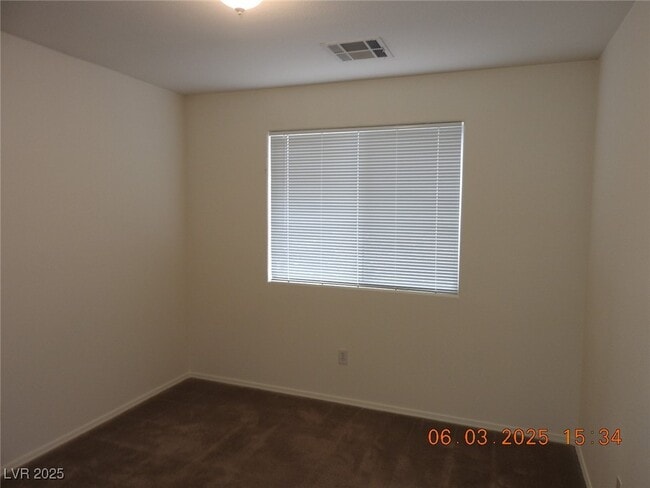Building Photo - 9176 Starling Wing Pl