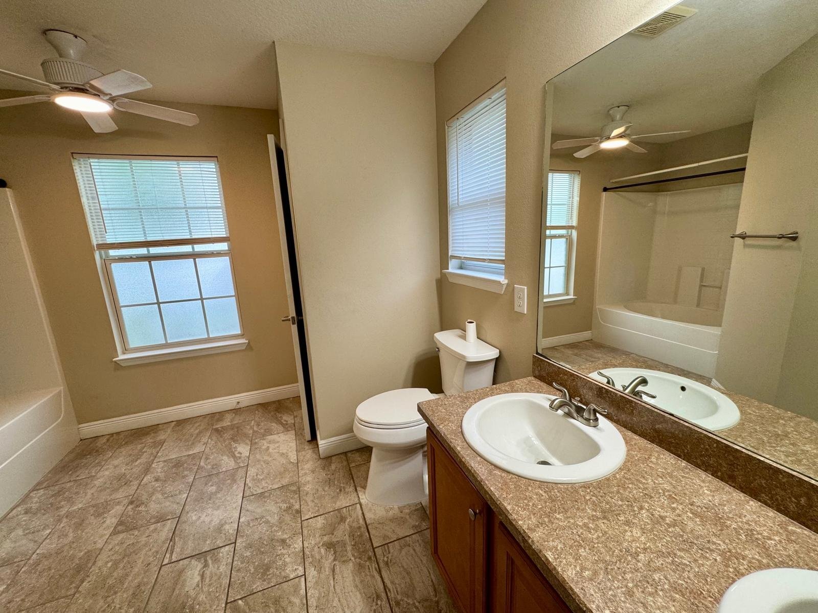 Building Photo - 6074 Serene Pl
