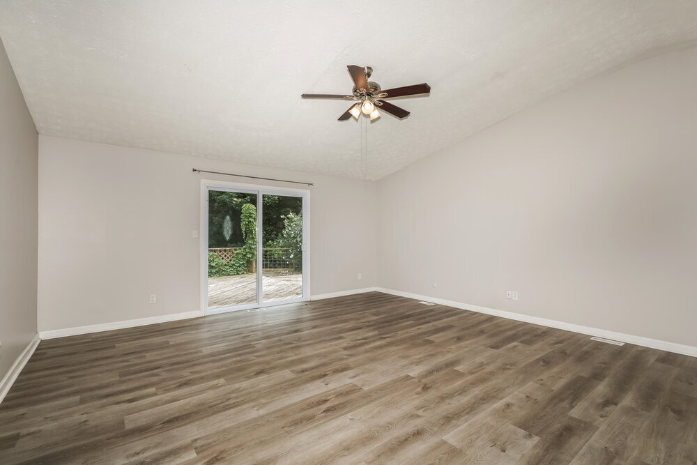 Building Photo - 1531 Creekside Ln