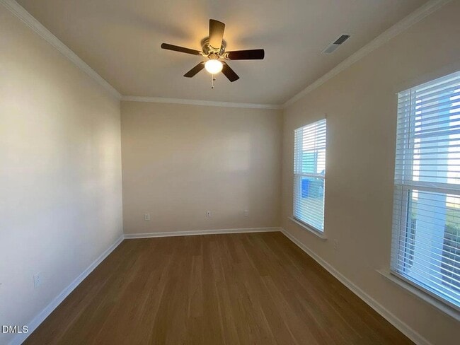 Building Photo - 2124 Fox Chapel Pl