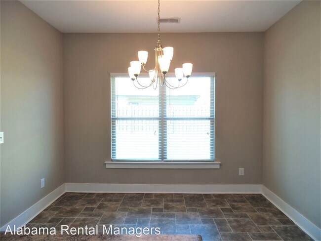 Building Photo - 4 br, 2 bath House - 14461 Griffin Street