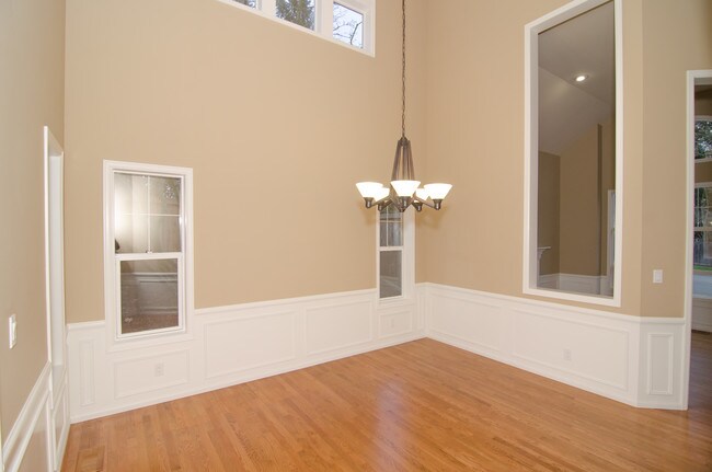 Building Photo - 17603 NE 108th Way