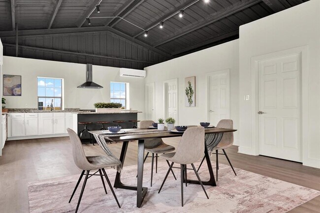 Building Photo - 261 Co Rd 423