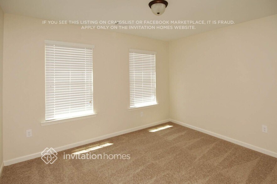 Building Photo - 702 Rock Hill Pkwy