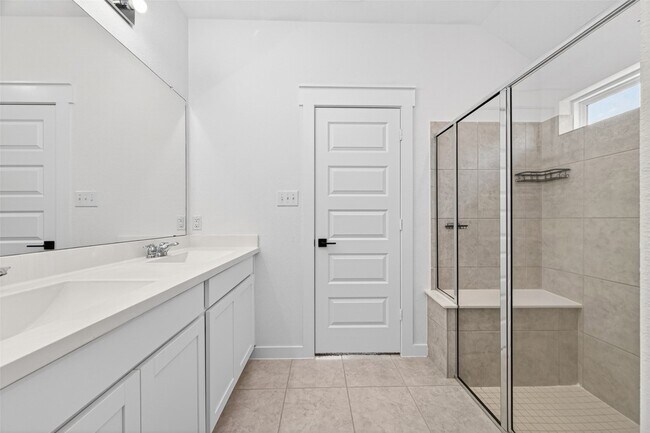 Building Photo - 16307 Rockdale Landing Dr