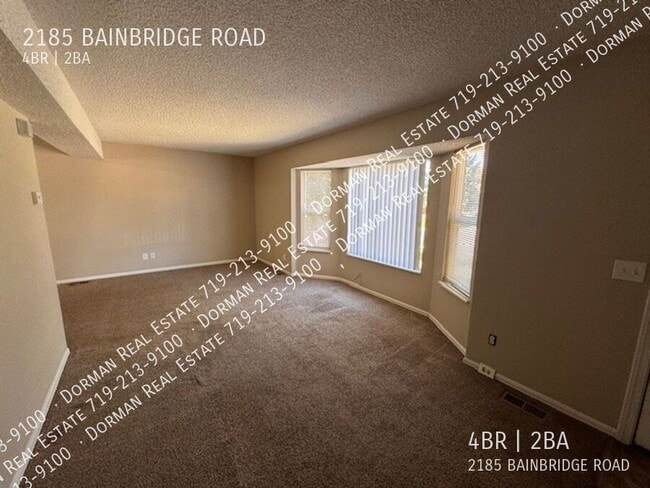 Building Photo - 2185 Bainbridge Rd