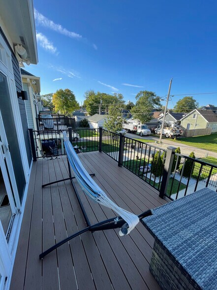 Building Photo - 1340 Hoyt Ave