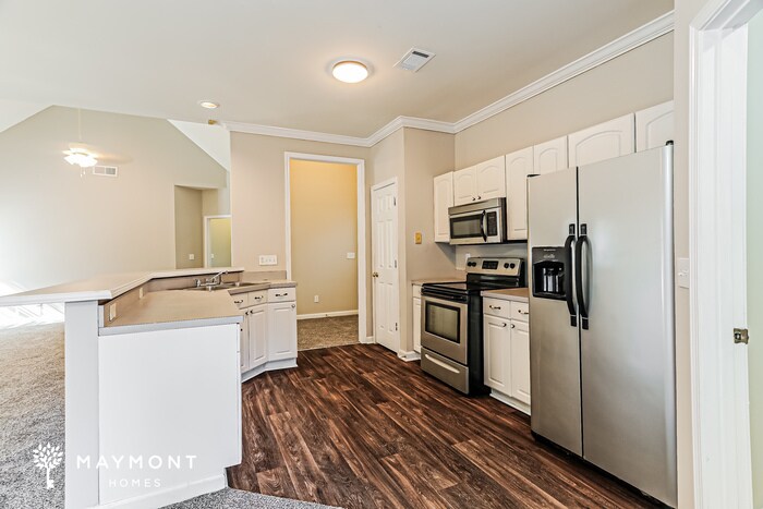 Building Photo - 4010 Falliston Dr