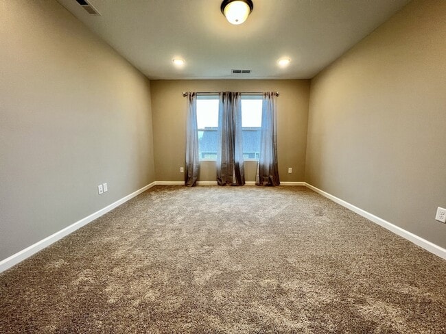 Building Photo - 3334 Tucker Trace