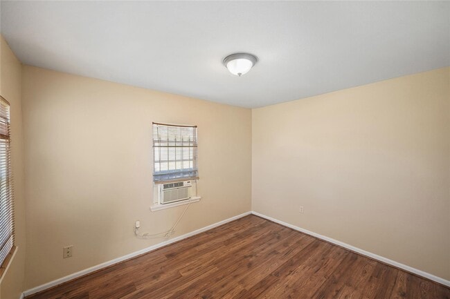 Building Photo - 3521 Le Badie St