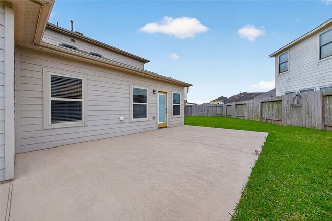 Building Photo - 13202 Versace Dr