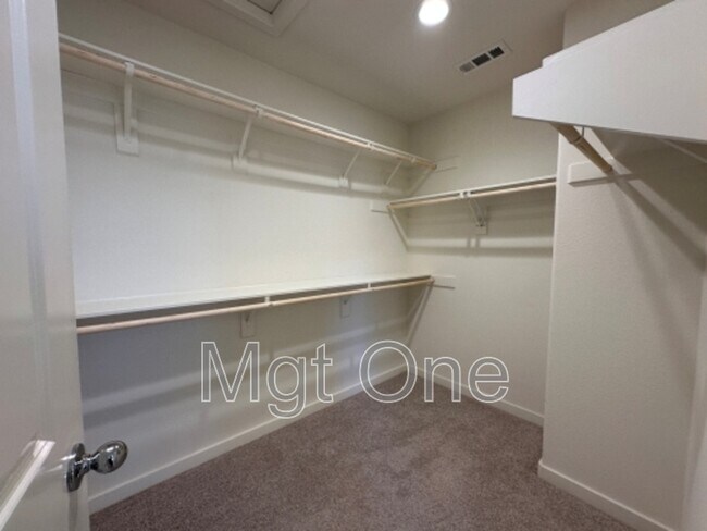 Building Photo - 12844 Sovite Way