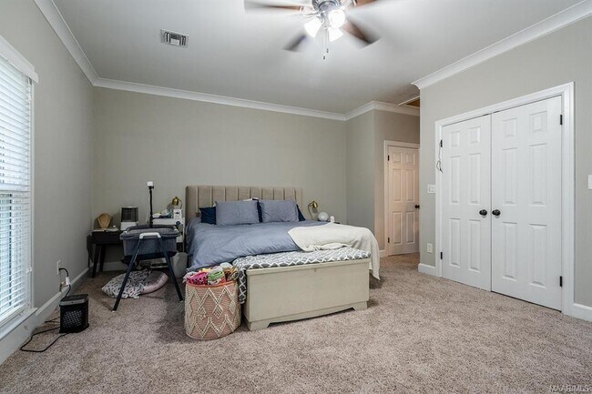 Building Photo - 7701 Halcyon Forest Trail