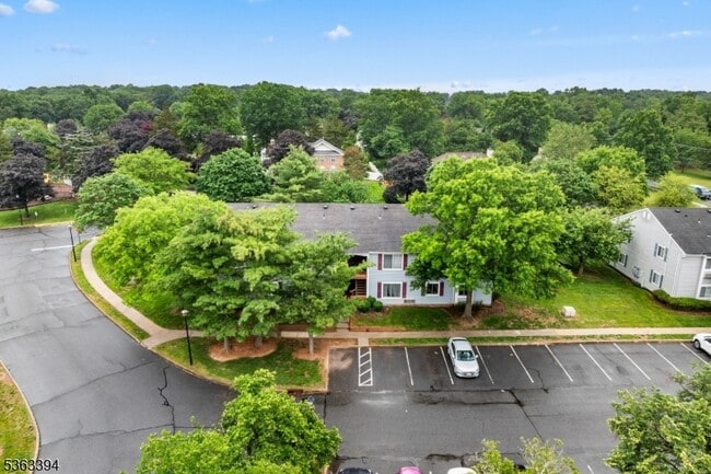 Building Photo - 111 Aimwick Ct