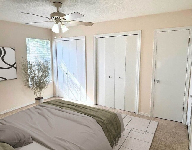 Building Photo - "Charming 3-Bed Oasis in Shalimar with 2 Full Baths and Cozy 1205 Sq. Ft.!