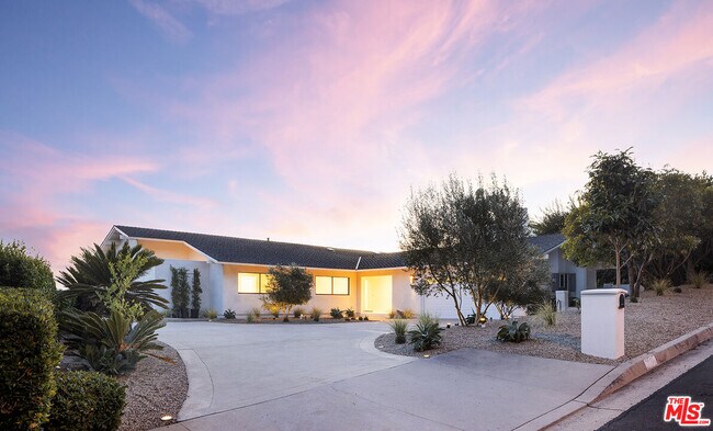 Building Photo - 20374 Seaboard Rd