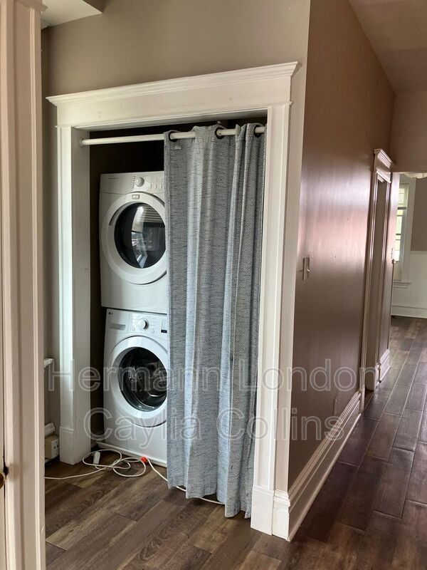 Building Photo - 4657-4659 Idaho Ave