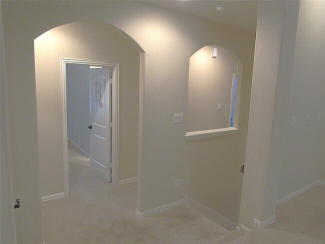 Building Photo - 13902 Desert Trace Ct