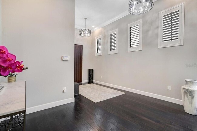 Building Photo - 8449 Via Vittoria Way