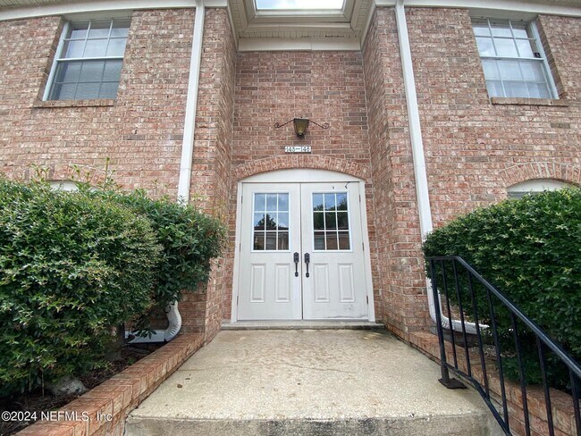Primary Photo - 5201 Atlantic Blvd