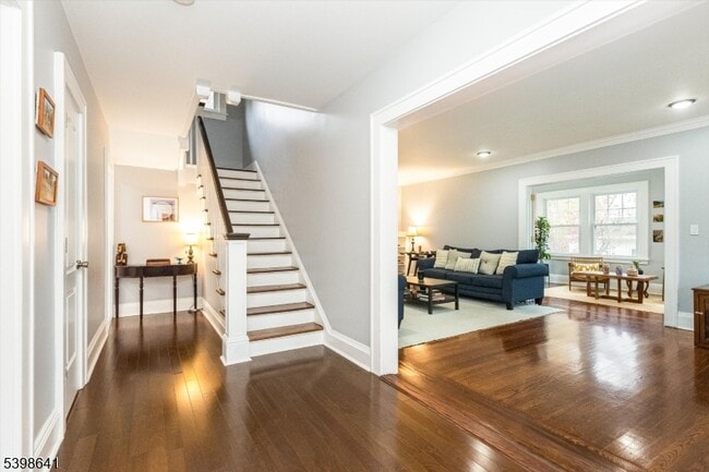 Building Photo - 169 Heywood Ave