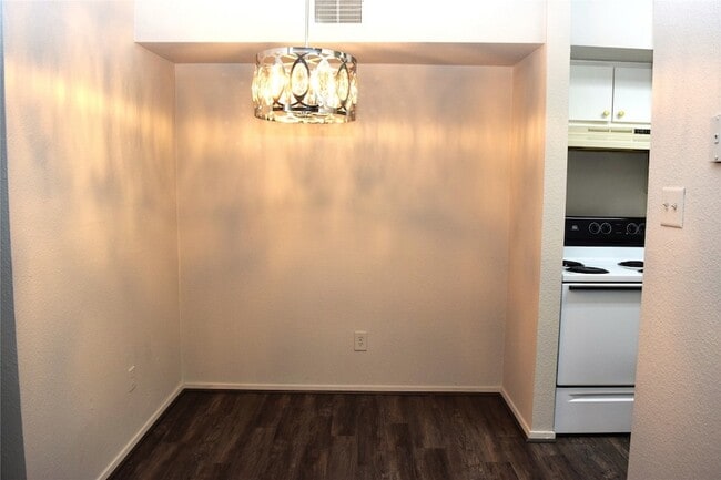 Building Photo - 18511 Egret Bay Blvd