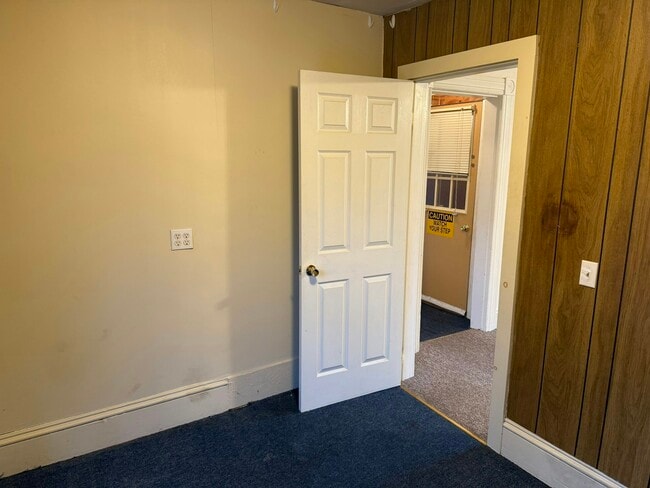 Building Photo - 1 Sisson St