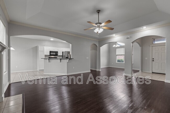 Building Photo - 4307 SW Fieldstone Blvd