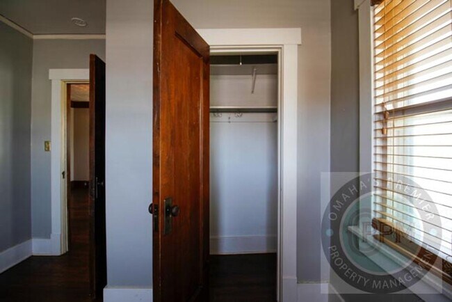 Building Photo - Beautiful 3 Bedroom Apartment | Downtown Benson
