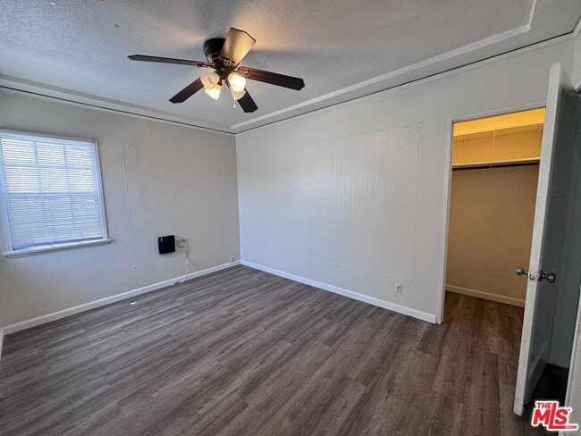 Building Photo - 8850 S Wilton Pl