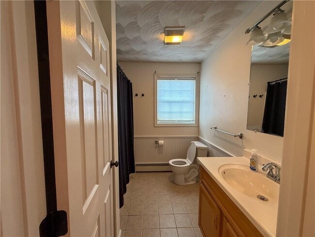 Building Photo - 2 Beatrice Ln