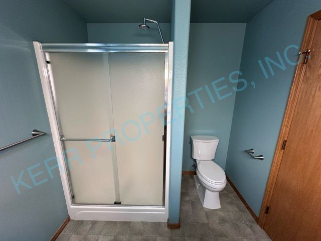 Building Photo - Charming 3-Bed Oasis with 2.5 Baths in Sandy, OR – Spacious 1,542 Sq Ft Gem on Jade Glen Ave!