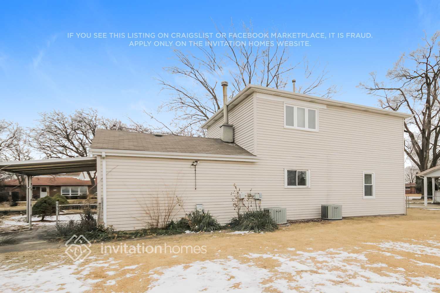 Building Photo - 8732 Oak Park Ave