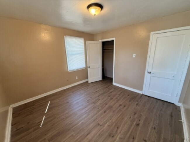 Building Photo - 1565 Harrison St