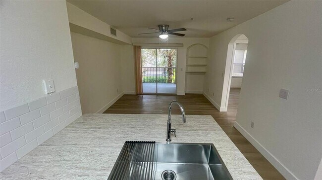 Building Photo - 826 Camargo Way