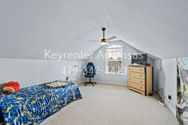 Building Photo - 1048 Tarah Knolls Cir