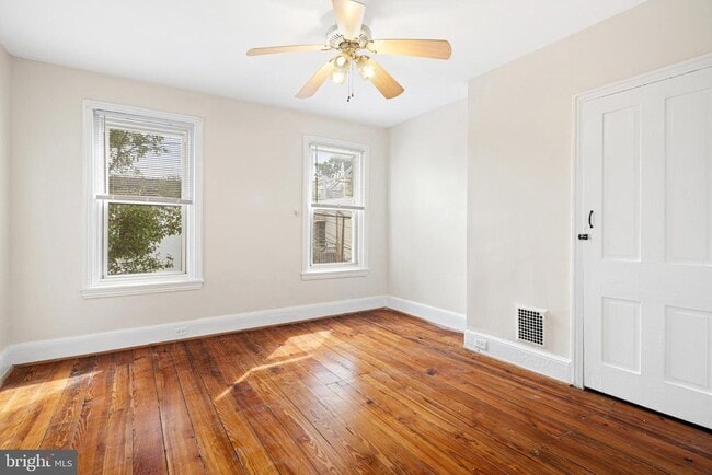 Building Photo - 802 N Bucknell St