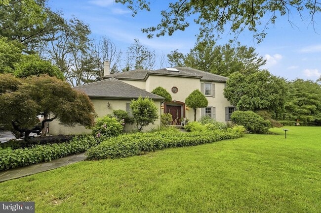 Building Photo - 315 Pheasant Hill Dr