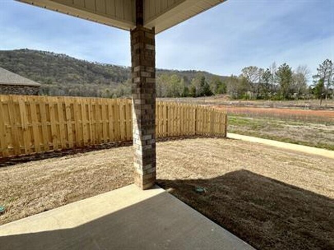 Building Photo - Relax & Unwind in This Peaceful 4 Bedroom ...